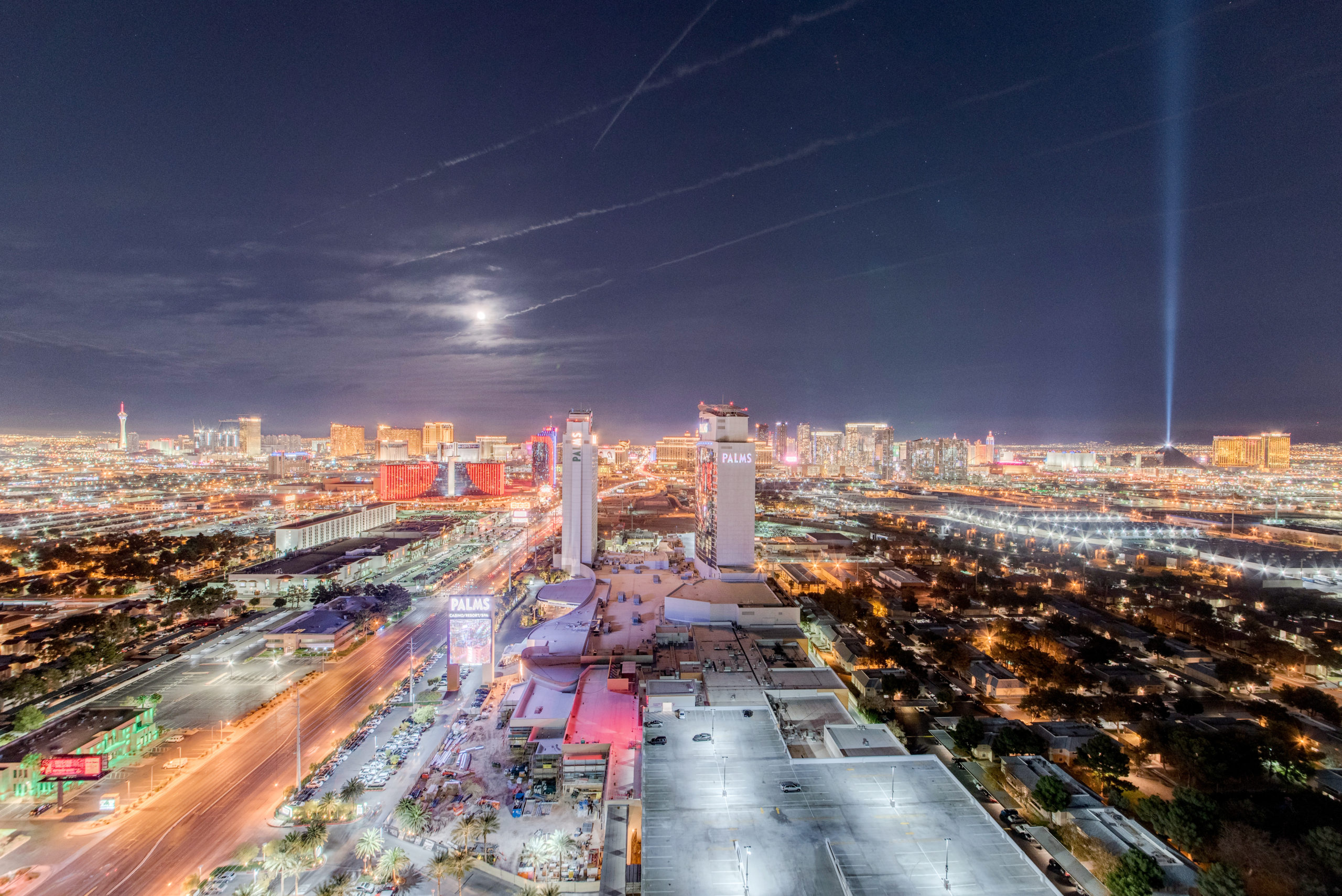 Things To Do At Palms Place Strip View Suites