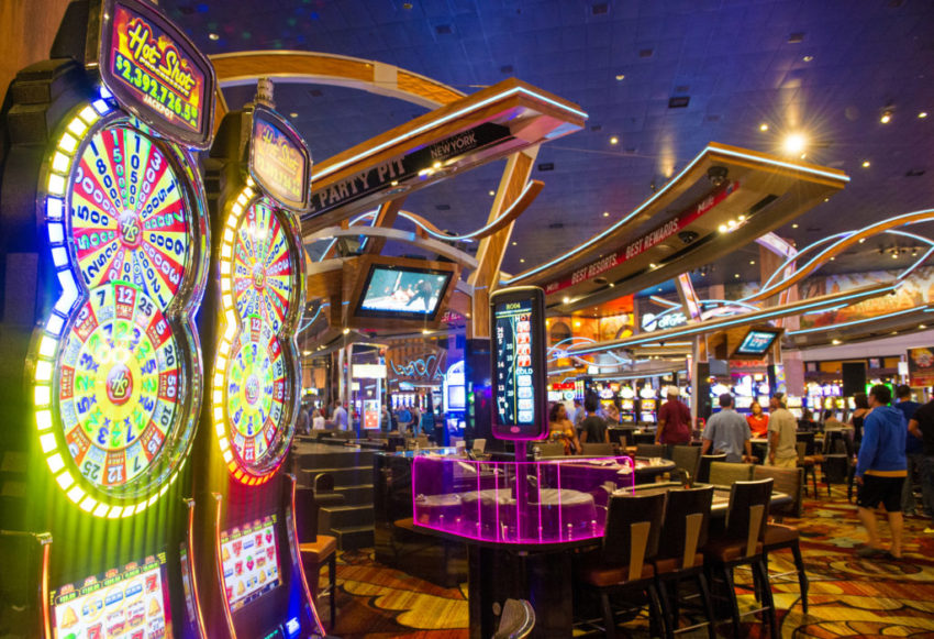 Casinos that can operate at 100 capacity - Strip View Suites
